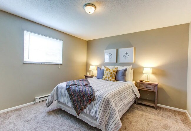 1 BR Executive - Modern
