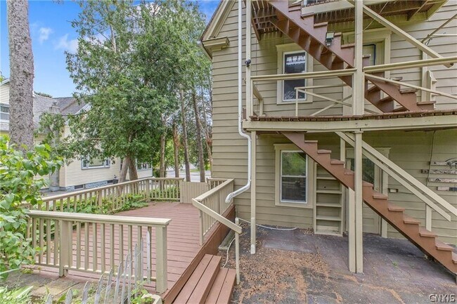 Photo - 1607 Burnet Ave