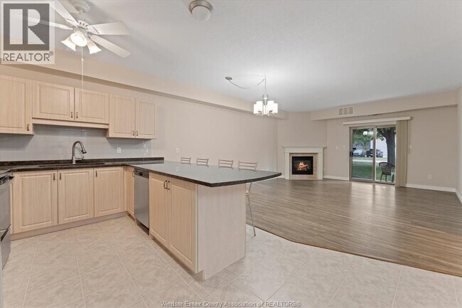 Photo - 5995 Ellis St Unité 109