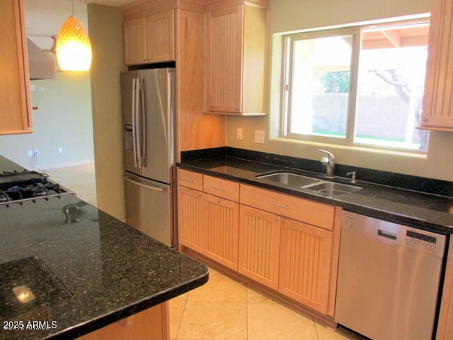 Photo - 3015 E Montecito Ave