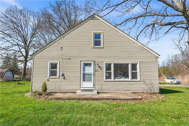 Building Photo - 4238 Laurel Rd