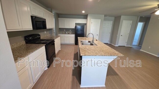 Photo - 14701 N 46th W Ave