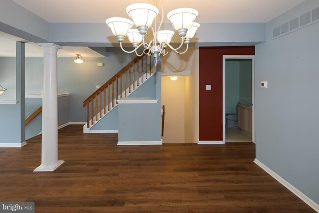 Photo - 3604 N Carriage Ct