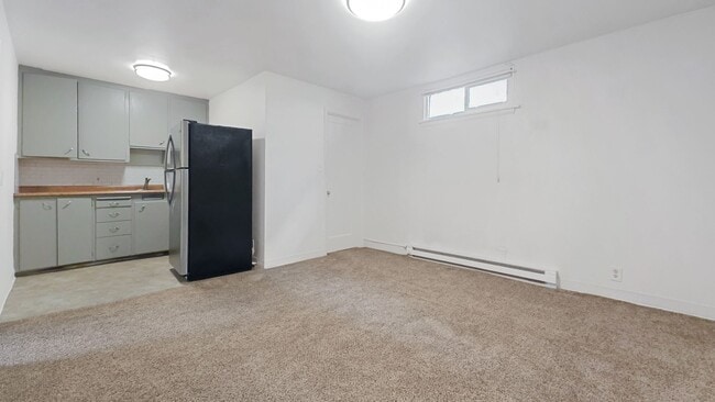 Photo - 35th Ave Unit 2