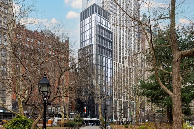 Photo - The Pearl on the Park