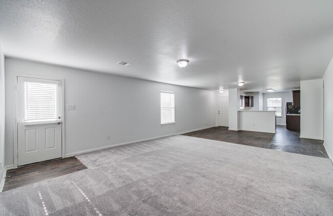 Photo - 5008 Sycamore Ln