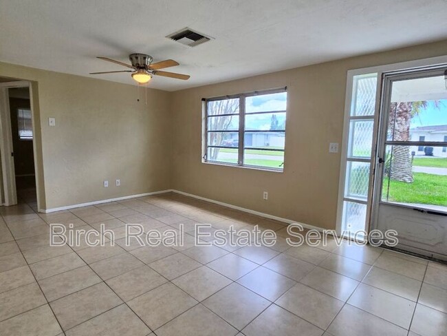 Photo - 4847 Aegean Ave