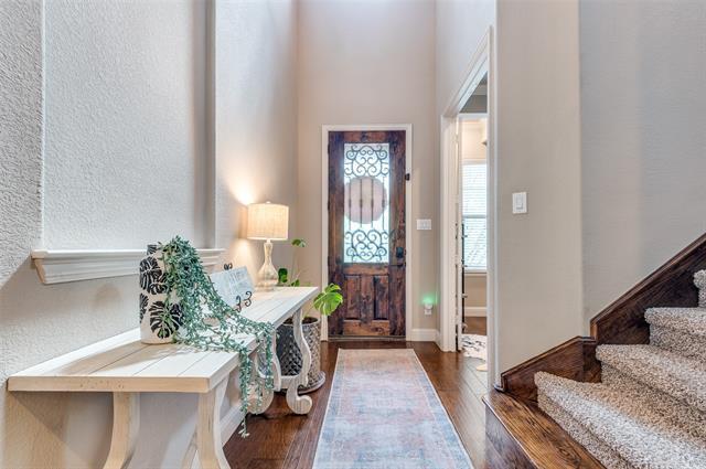 Photo - 5019 Empire Way