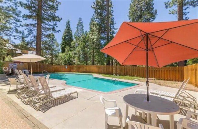 Beautiful loft condo in Kings run! - Beautiful loft condo in Kings run!