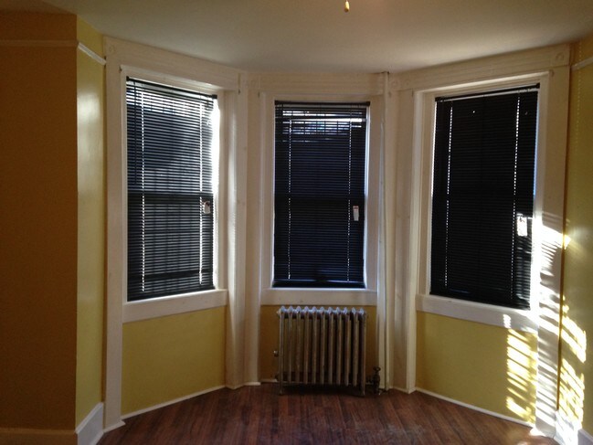 Building Photo - 258 S 8th St Unit 2 Rental
