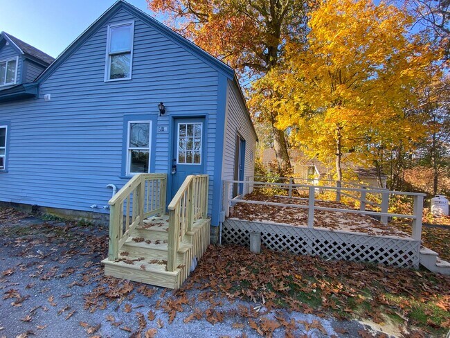 Photo - Recently Remodeled one bedroom with large kitchen Unidad 311B