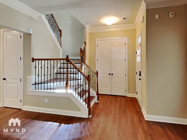 Photo - 807 Herrin Ave