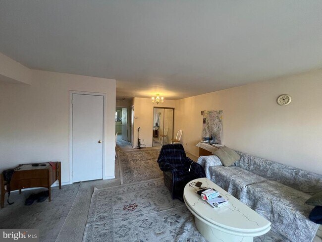 Photo - 809 Red Lion Rd Unit B36