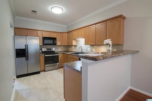 Photo - 1611 Savannah Park Ln