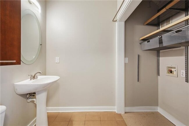 Photo - 232 19th St NW Unit 7317