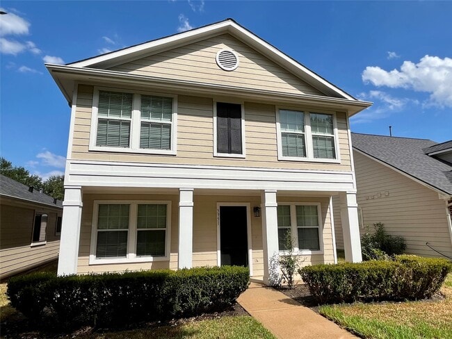 Building Photo - 3951 Town Park Ln
