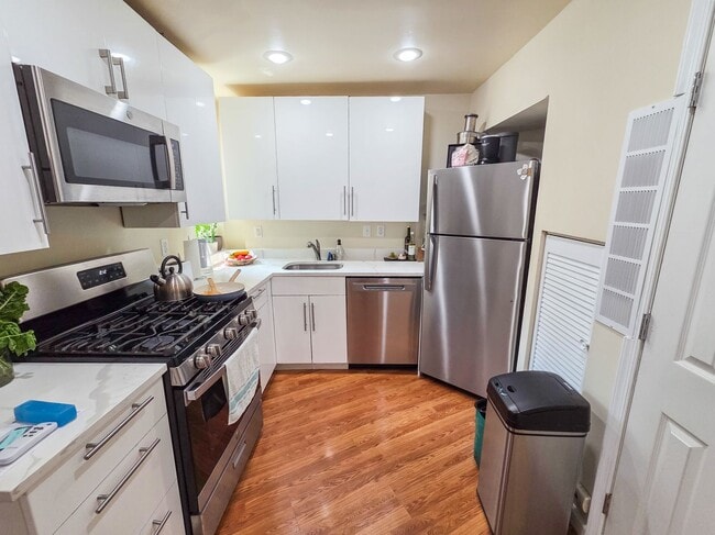 207 R St NW Unidad 4