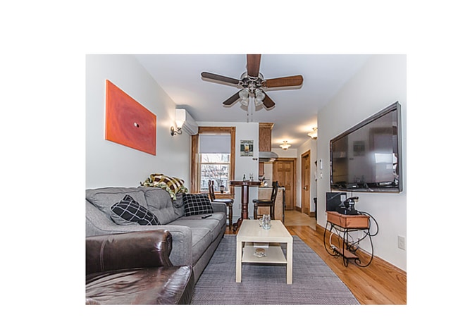 Photo - 14 S Russell St