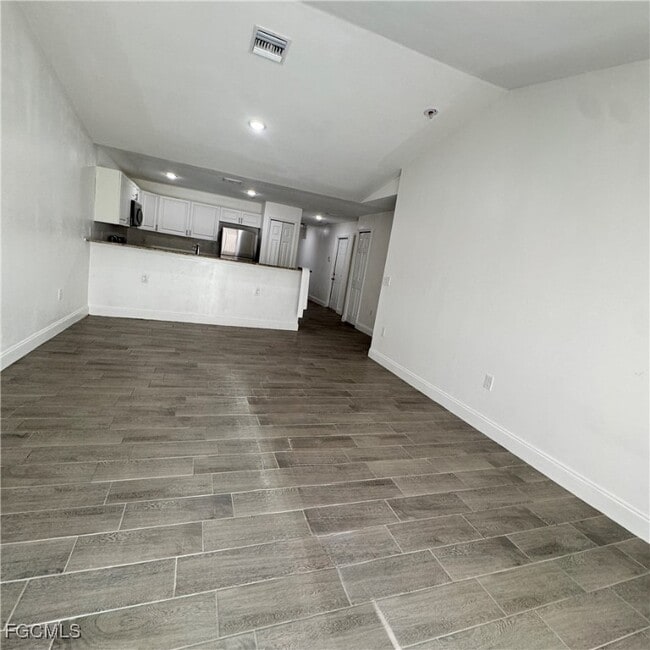 Photo - 1582 Gretchen Ave S