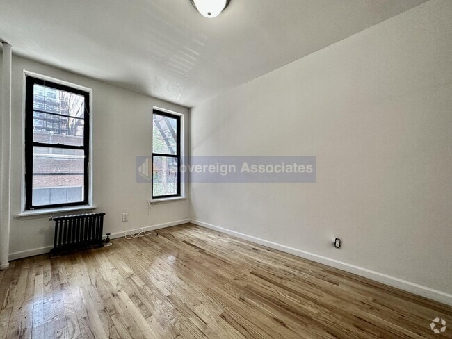 Building Photo - 401 E 68th St Unit 2E Rental
