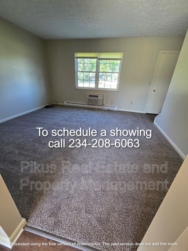 Photo - 10630 Market Ave N