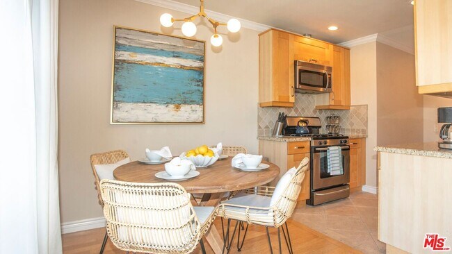 Photo - 2101 Ocean Ave Unidad 14