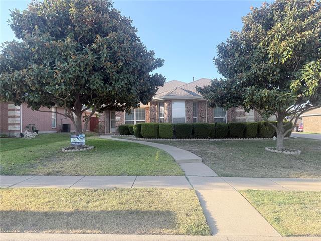 529 Laredo Dr
