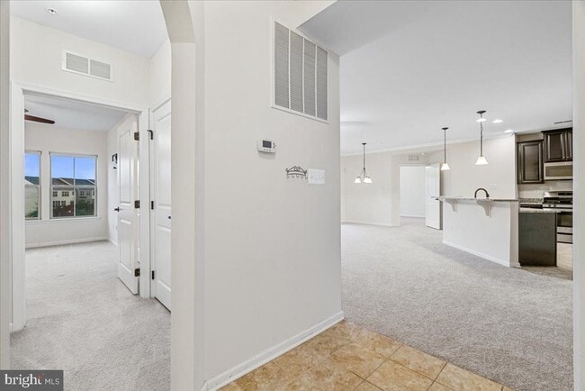 Photo - 6501 Walcott Ln Unit 301