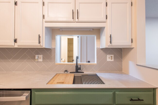 Photo - Claflin Apartments