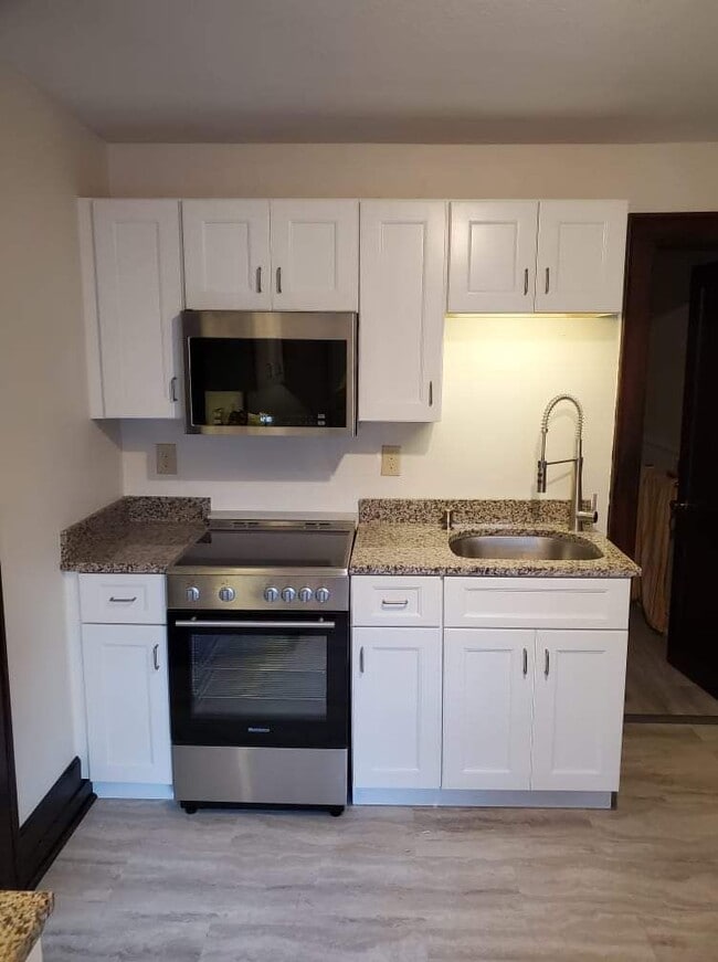 Building Photo - 151 Loomis St Unit 6 Rental