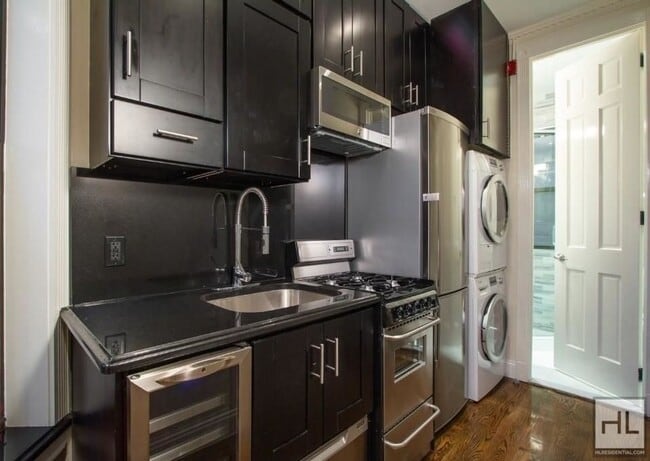 Photo - W 103RD ST. Unit 4A