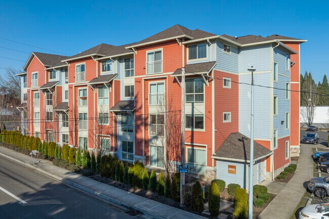 Exterior - Blanton Commons