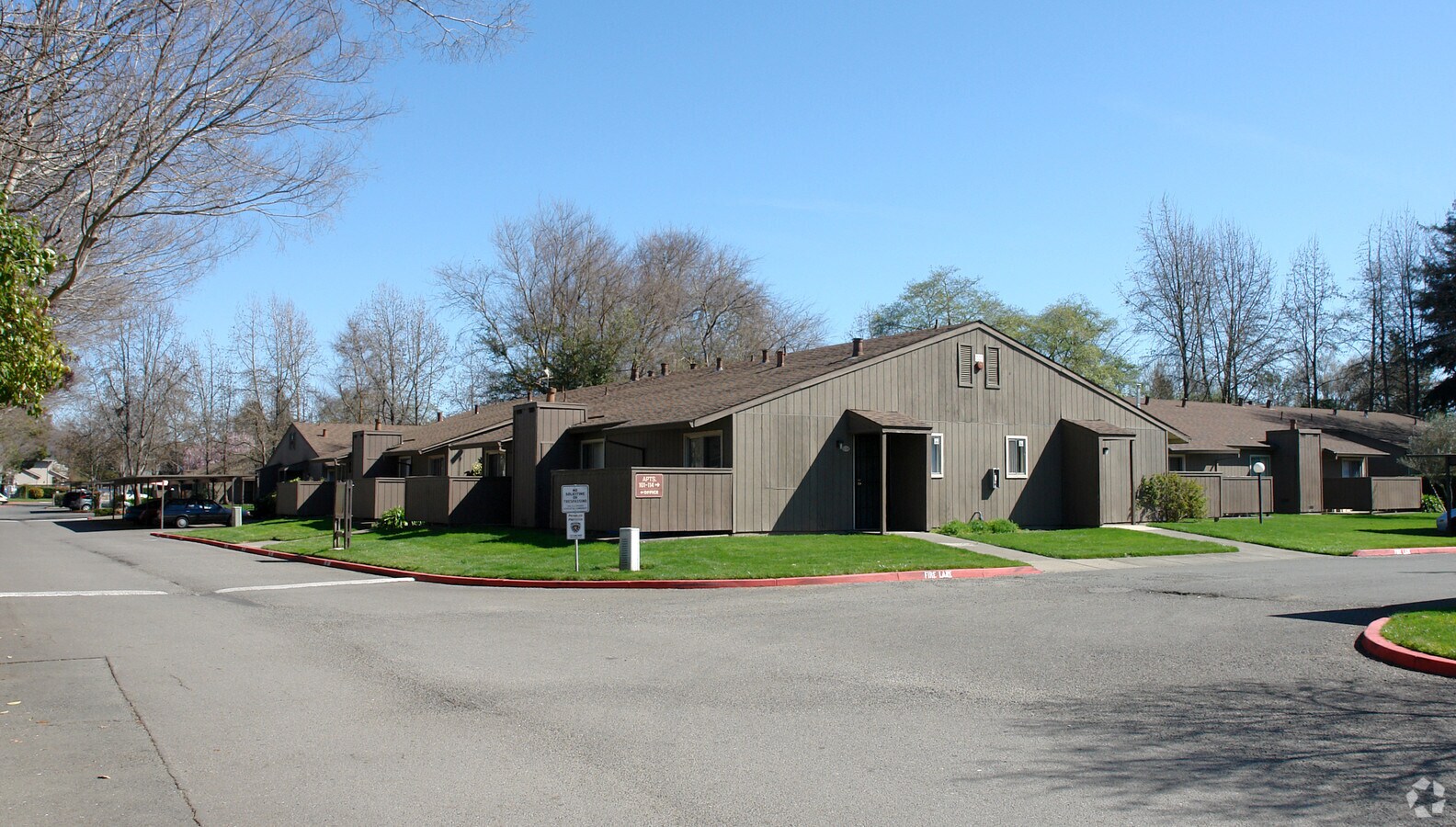Chelsea Gardens Apartments - Chelsea Gardens Apartments