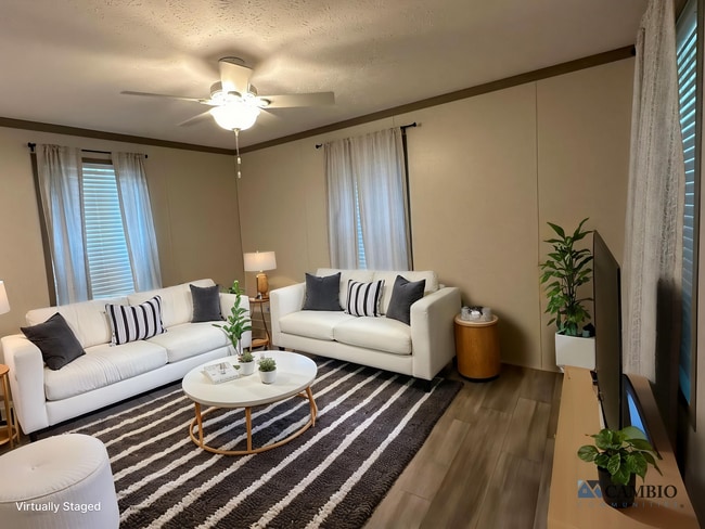 Photo - 1056 Revere Ln