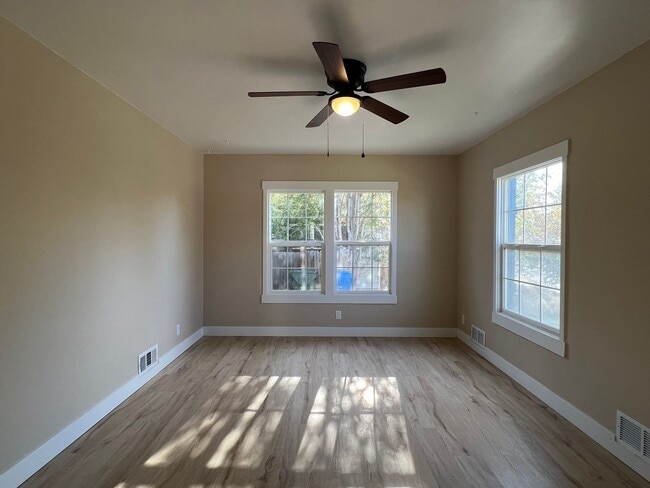 Photo - Super Clean Updated University Area Home