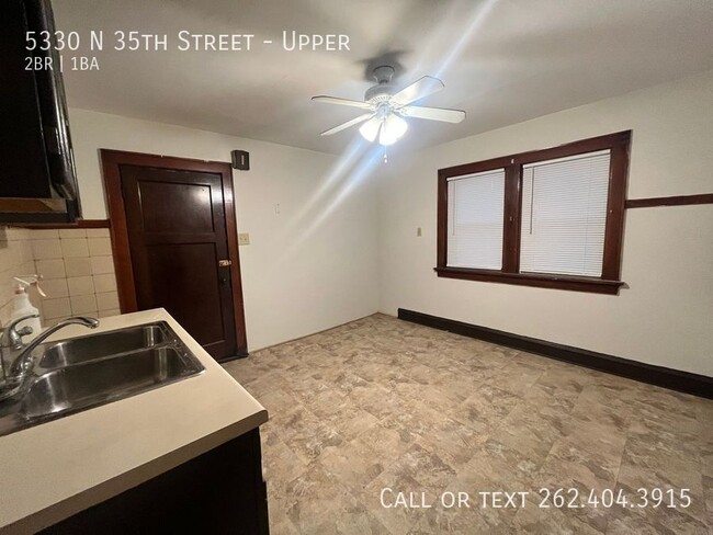 Spacious 2 Bedroom Upper - Spacious 2 Bedroom Upper Apartment Unit Upper