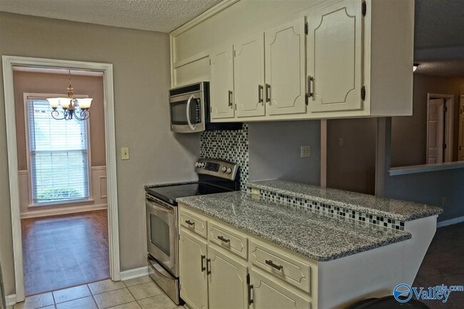 Photo - 14008 Coys Dr SE