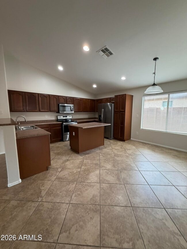 Photo - 352 W Gascon Rd