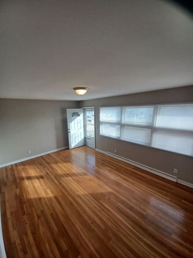 Photo - Don't miss out on this great Duplex!