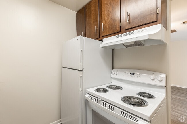 1BR, 1BA