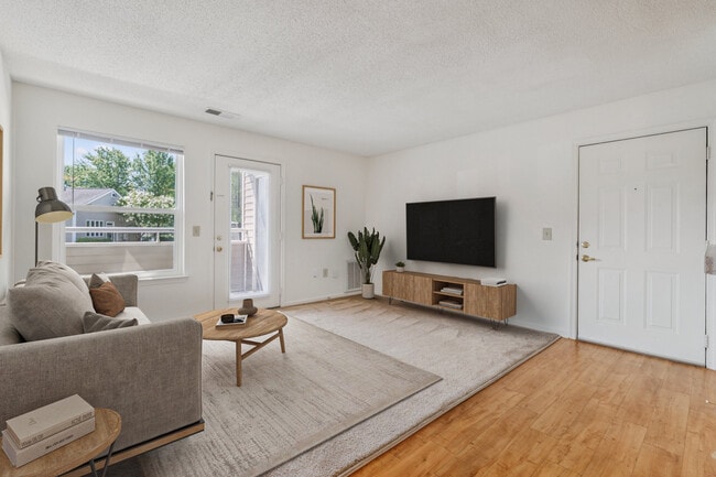 Building Photo - Preston Place - Tax Credit Rental