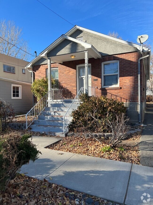 Building Photo - COMING-SOON - $1695.00 - Fenced Yard - Lam... Rental