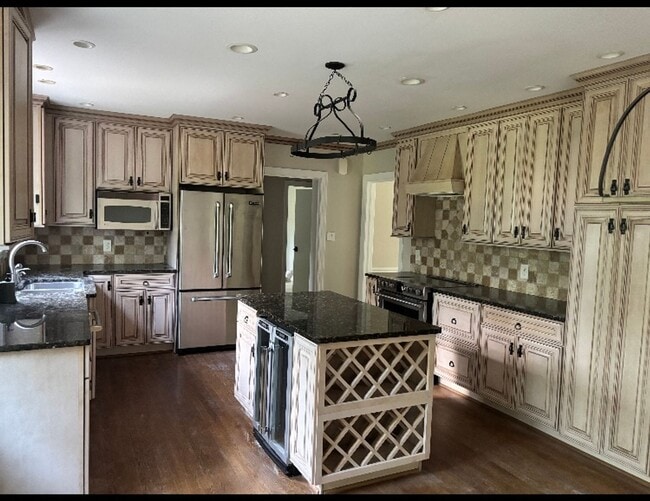 Photo - 5503 Currituck Pl