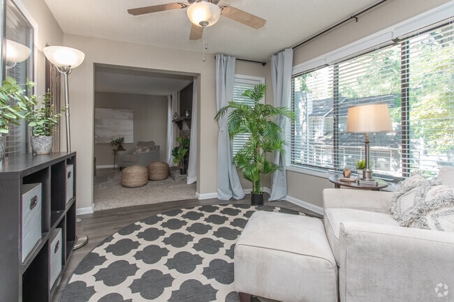 2HAB, 2BA - 1,200&nbsp;ft² - Avenues at Holcomb Bridge