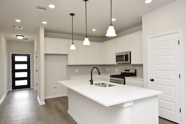 Photo - 32324 Bluetipped Dancer Ct