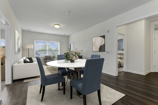 Photo - Fair Lawn Promenade