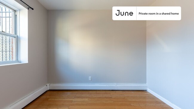 Room in Shared 4 bed/2 bath home in Flatbush