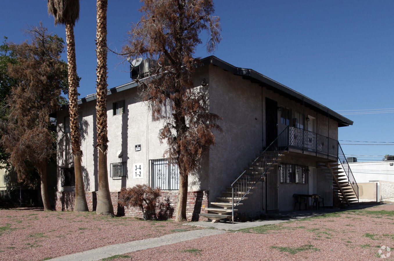 Photo - 520 North Cir