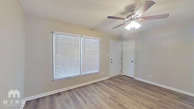 Photo - 8298 Kendrick Rd