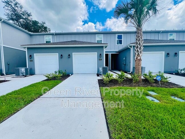 Photo - 827 Rivertree Pl